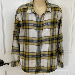 American Eagle Flannel Boyfriend Fit Shirt Size XS